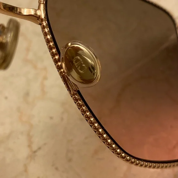 Christian Dior Sunglasses - Picture 7 of 12